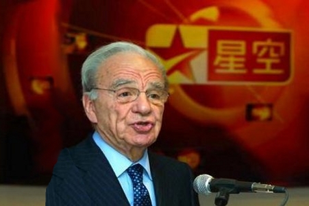 Secret Murdoch Tapes Threaten to Expose Palin and Beck as Puppets